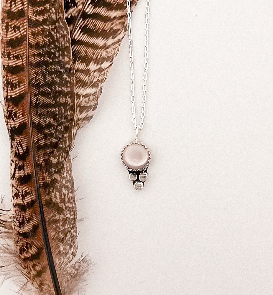 Desert Moon – Pink Mother of Pearl Desert Mini